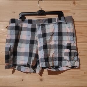 Women's LEE Regular Fit Mid Rise Plaid Cargo Shorts Size 18x5
